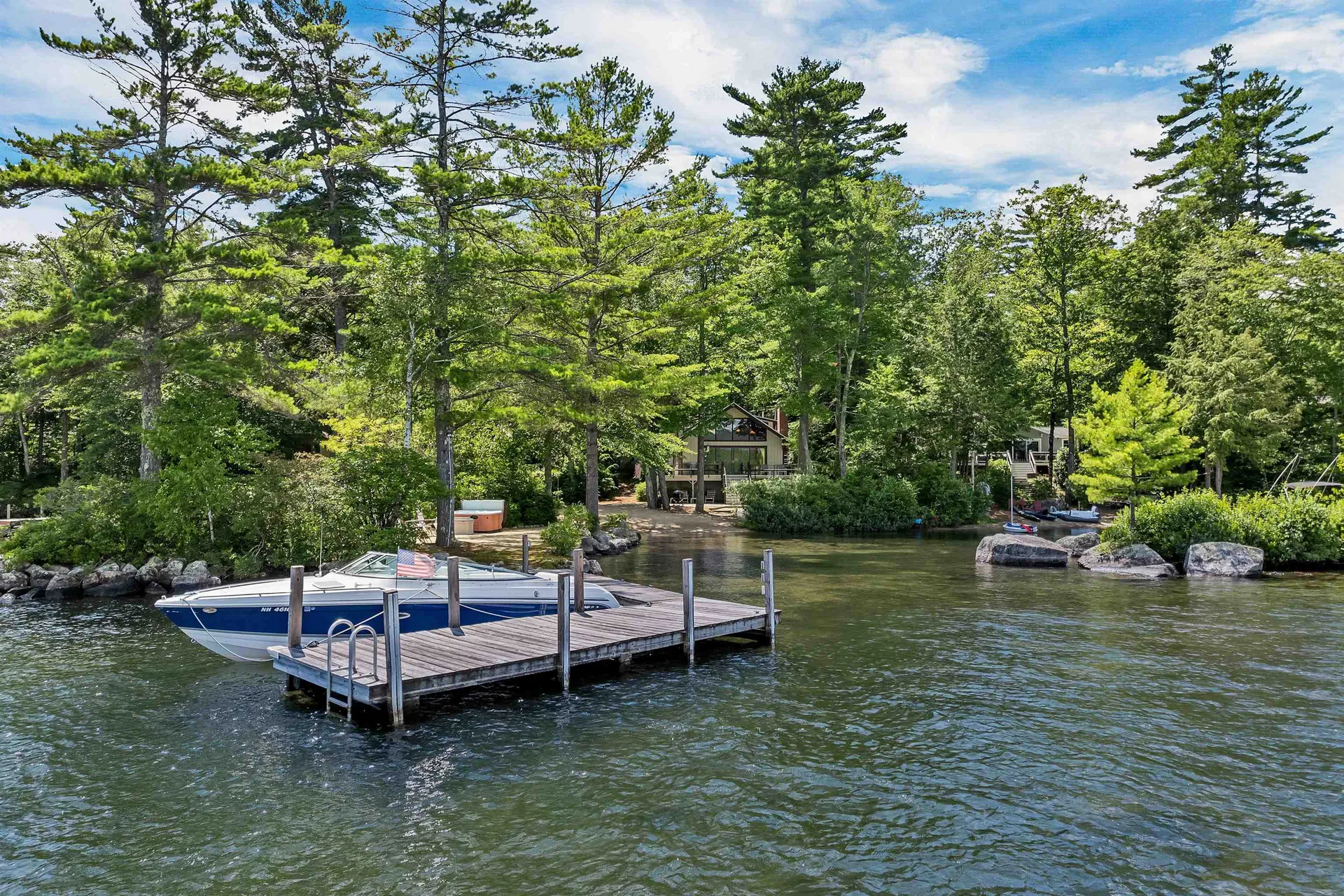 18 Falcon Way Moultonborough NH 03254