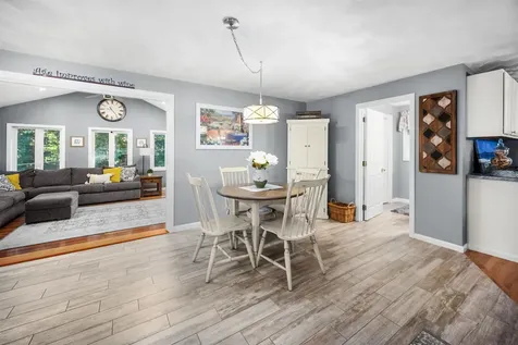 11 Stanwood Avenue Plaistow NH 03865