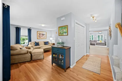 11 Stanwood Avenue Plaistow NH 03865