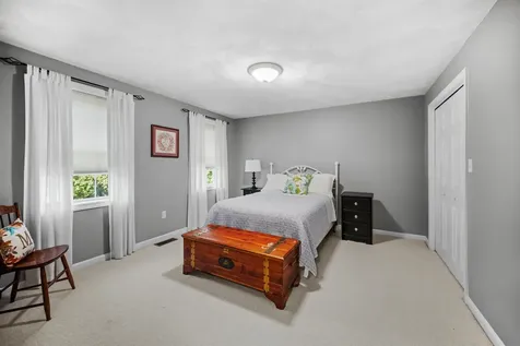 11 Stanwood Avenue Plaistow NH 03865