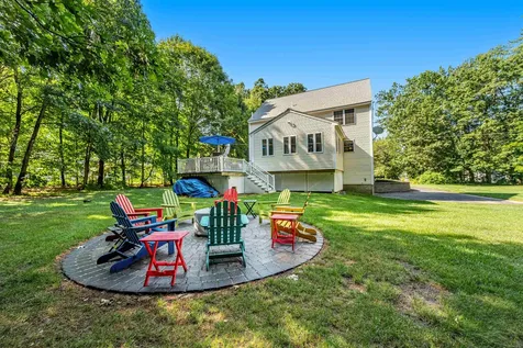 11 Stanwood Avenue Plaistow NH 03865