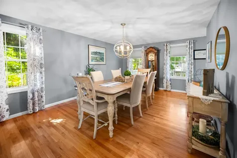 11 Stanwood Avenue Plaistow NH 03865