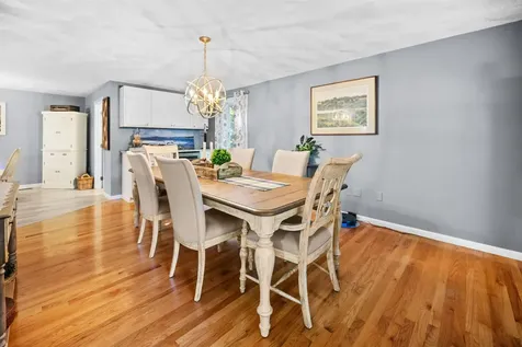 11 Stanwood Avenue Plaistow NH 03865