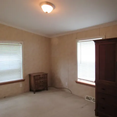 12 Emily Place Claremont NH 03743