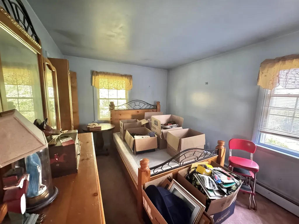 35 Hillcrest Terrace Brattleboro VT 05301