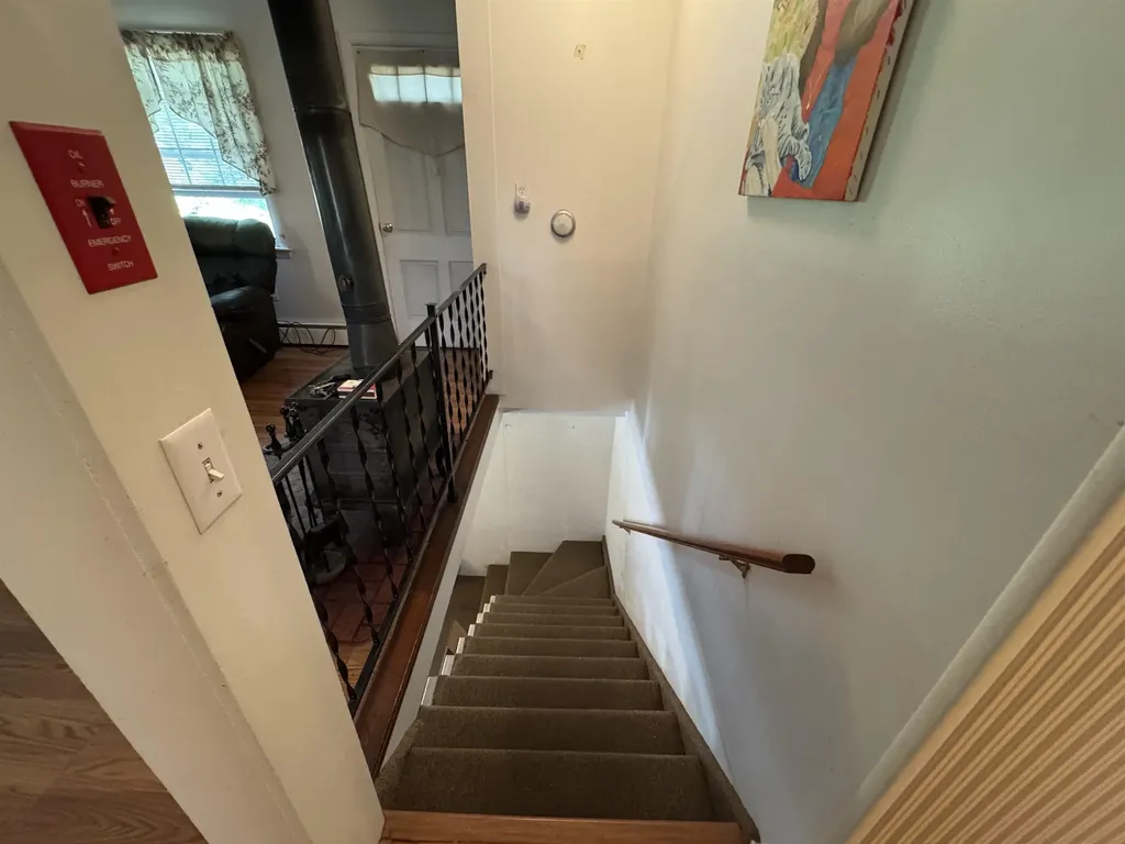 35 Hillcrest Terrace Brattleboro VT 05301