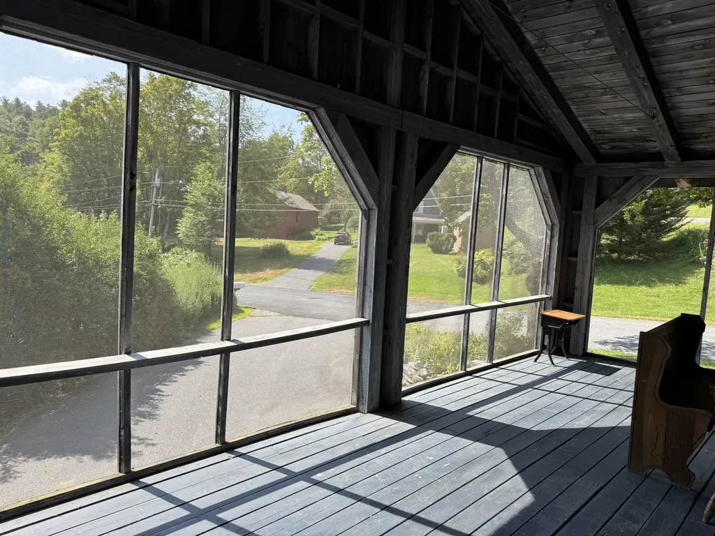 35 Hillcrest Terrace Brattleboro VT 05301