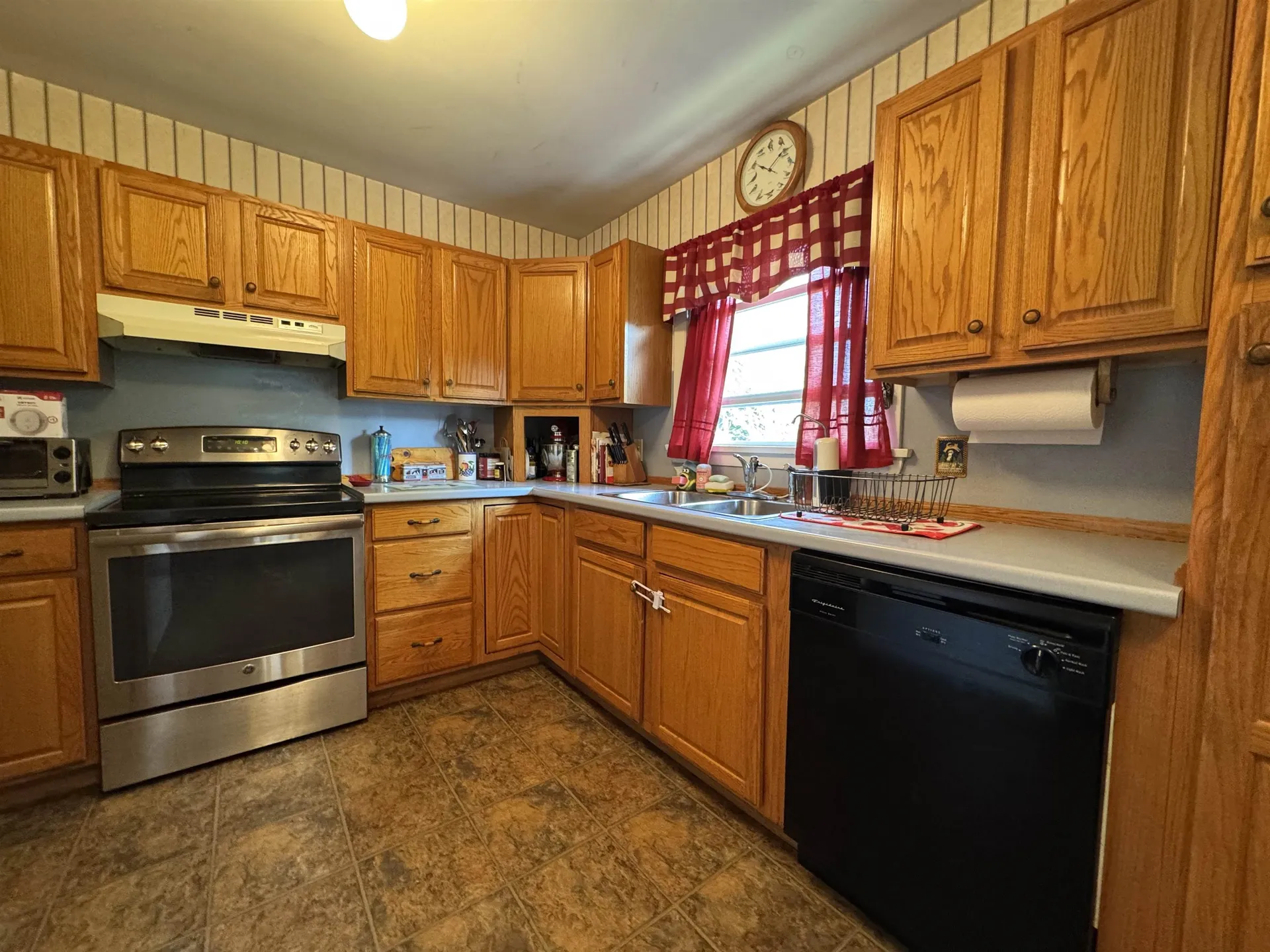 35 Hillcrest Terrace Brattleboro VT 05301