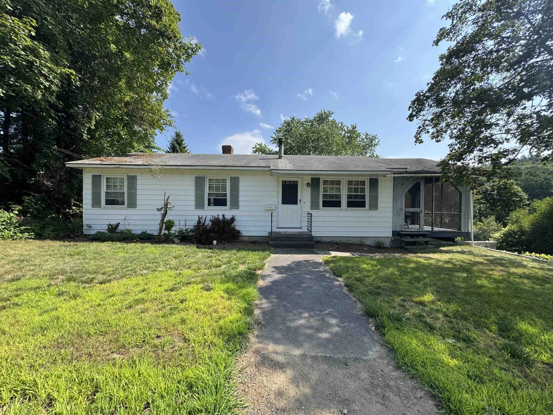 35 Hillcrest Terrace Brattleboro VT 05301