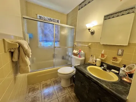 35 Hillcrest Terrace Brattleboro VT 05301