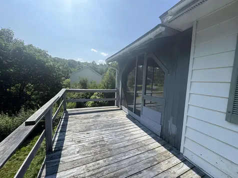 35 Hillcrest Terrace Brattleboro VT 05301