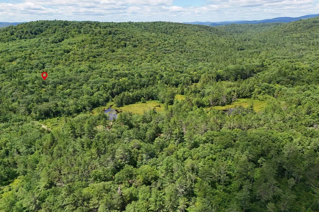 20 Hilliard Road Hill NH 03243