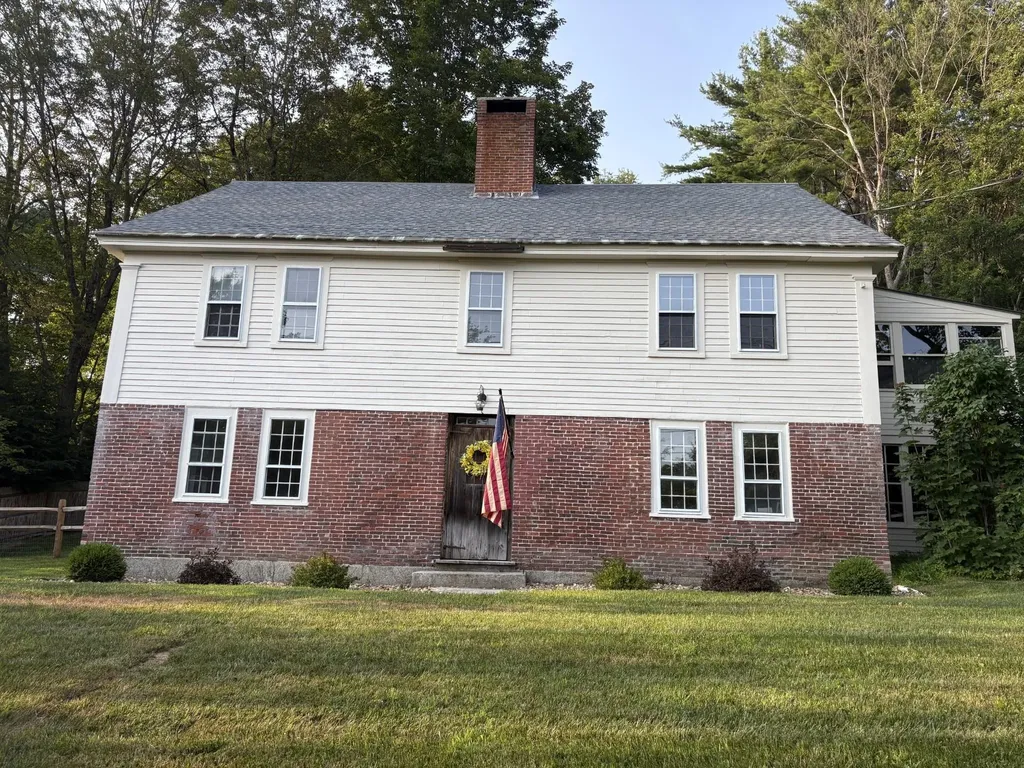 32 Old Warner Road Bradford NH 03221