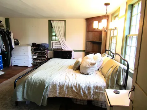 32 Old Warner Road Bradford NH 03221