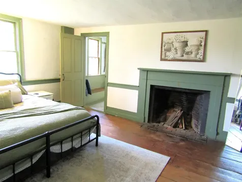 32 Old Warner Road Bradford NH 03221