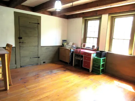 32 Old Warner Road Bradford NH 03221