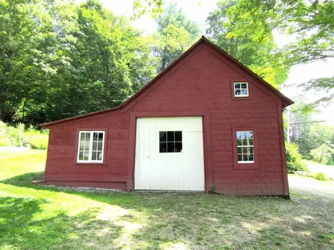 32 Old Warner Road Bradford NH 03221