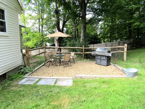 32 Old Warner Road Bradford NH 03221