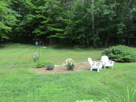 32 Old Warner Road Bradford NH 03221