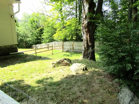 32 Old Warner Road Bradford NH 03221