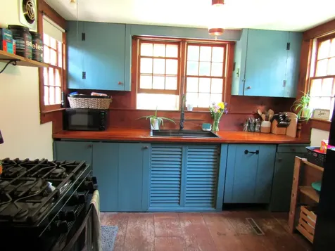 32 Old Warner Road Bradford NH 03221