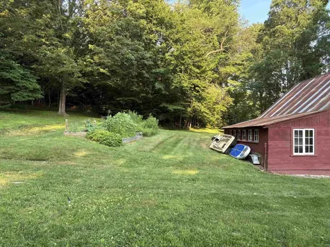 32 Old Warner Road Bradford NH 03221