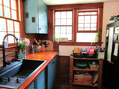 32 Old Warner Road Bradford NH 03221