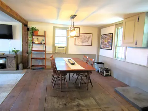 32 Old Warner Road Bradford NH 03221