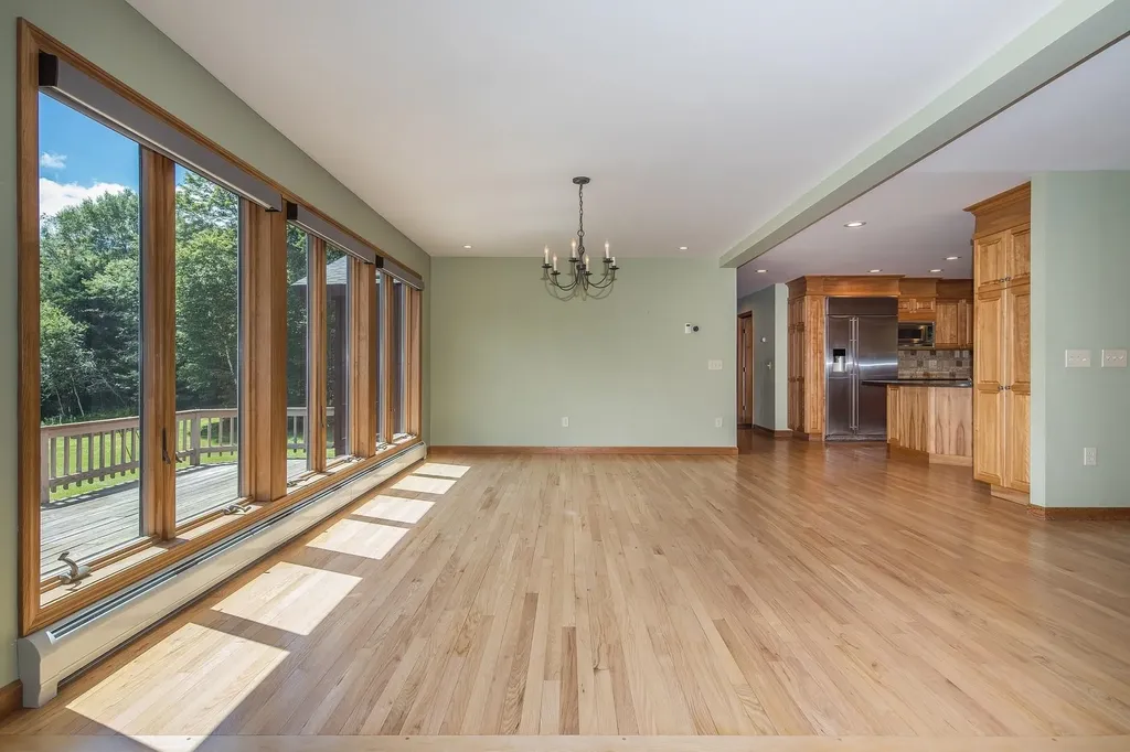 429 Black Bear Path Mendon VT 05701