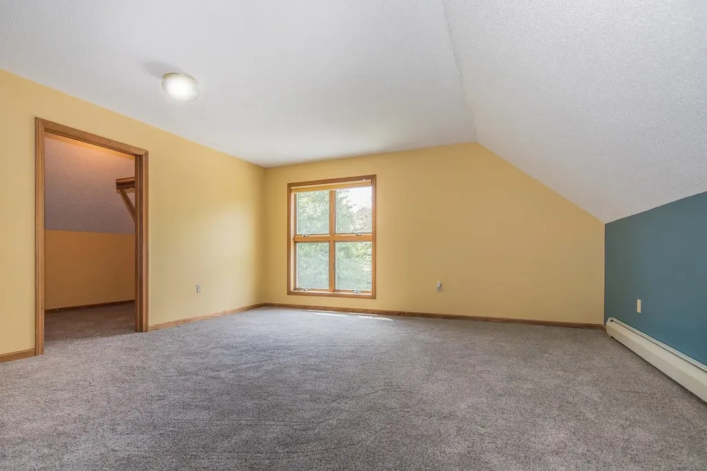 429 Black Bear Path Mendon VT 05701