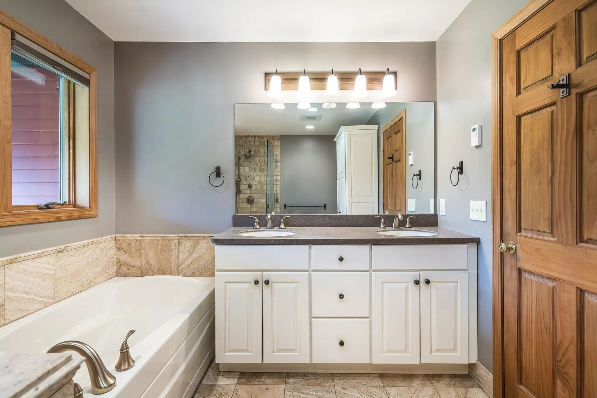 429 Black Bear Path Mendon VT 05701