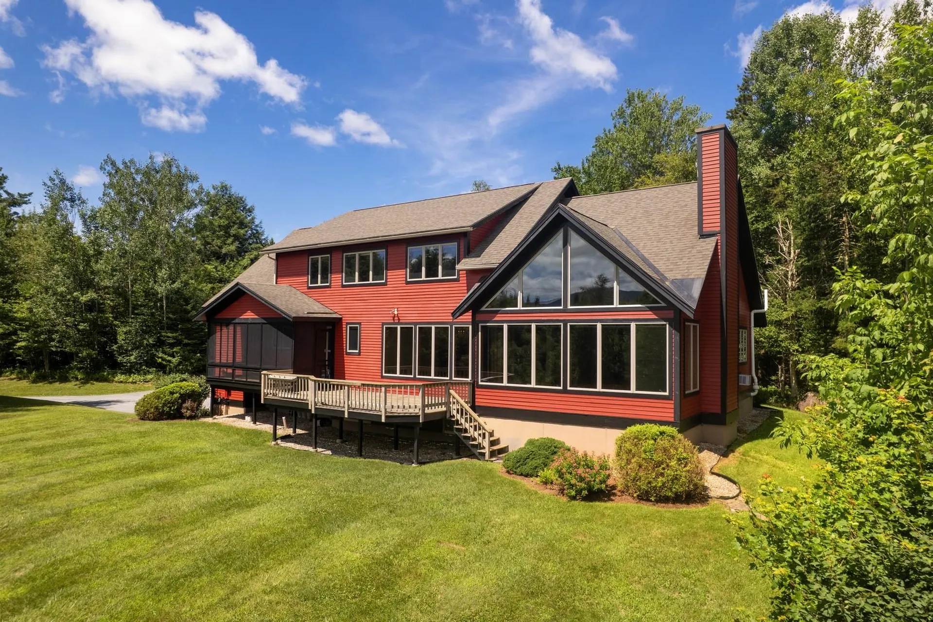 429 Black Bear Path Mendon VT 05701