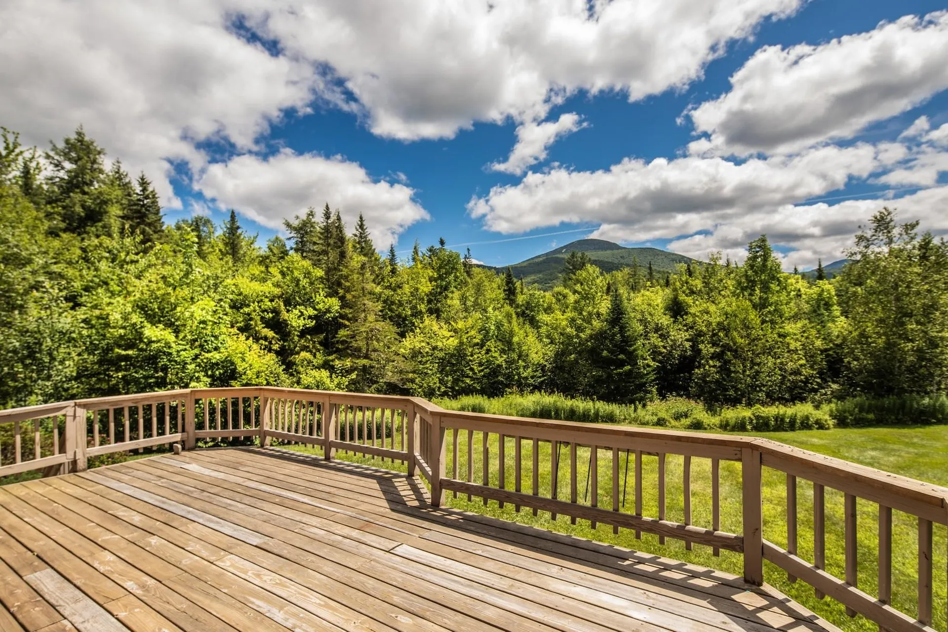 429 Black Bear Path Mendon VT 05701