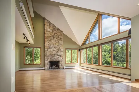 429 Black Bear Path Mendon VT 05701