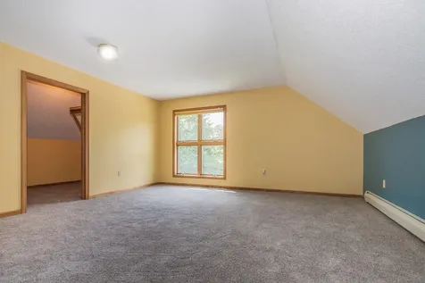 429 Black Bear Path Mendon VT 05701