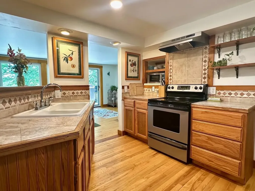74 Park Drive Westfield VT 05874