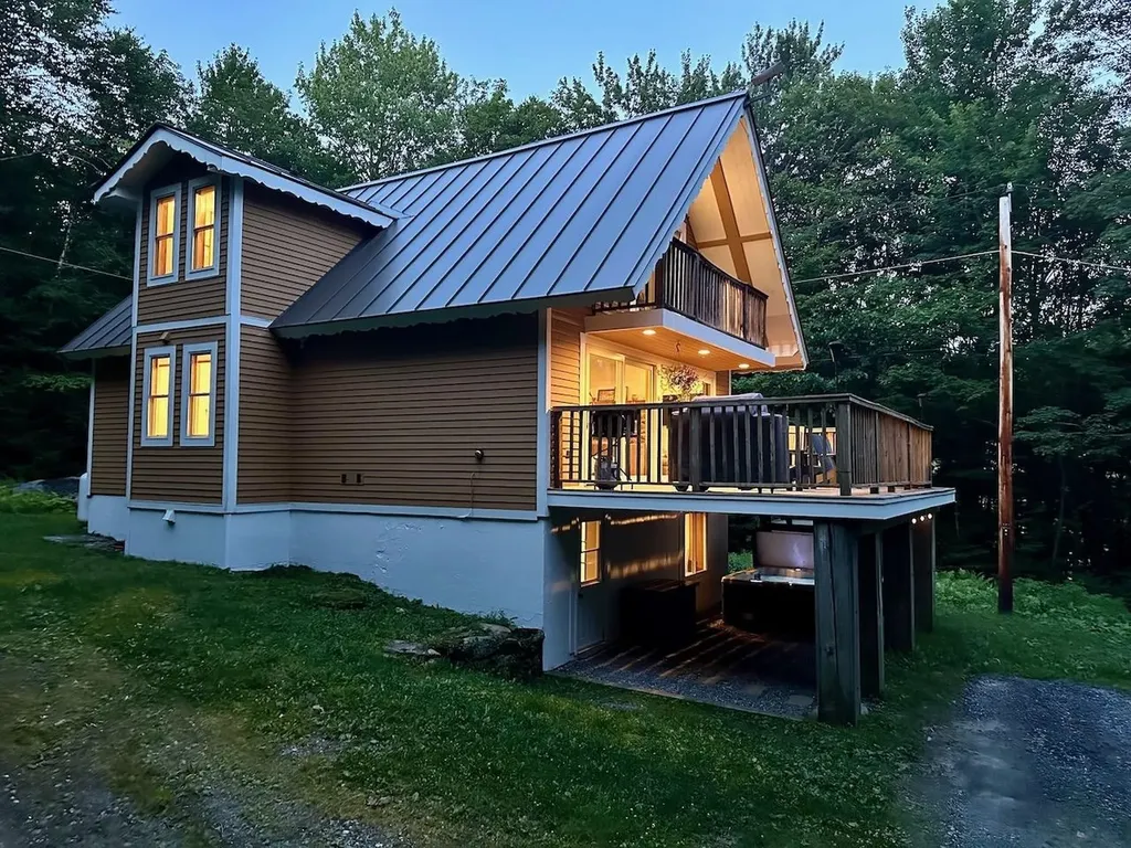 74 Park Drive Westfield VT 05874