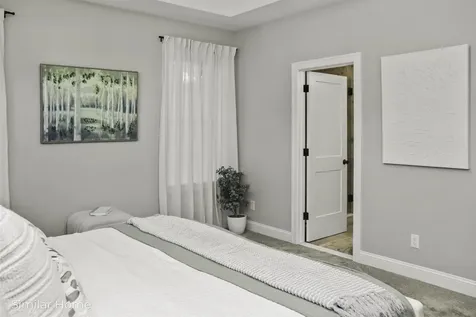 Unit 33 Summerwind Place Greenland NH 03840