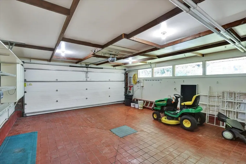 73 South Street Burlington VT 05401