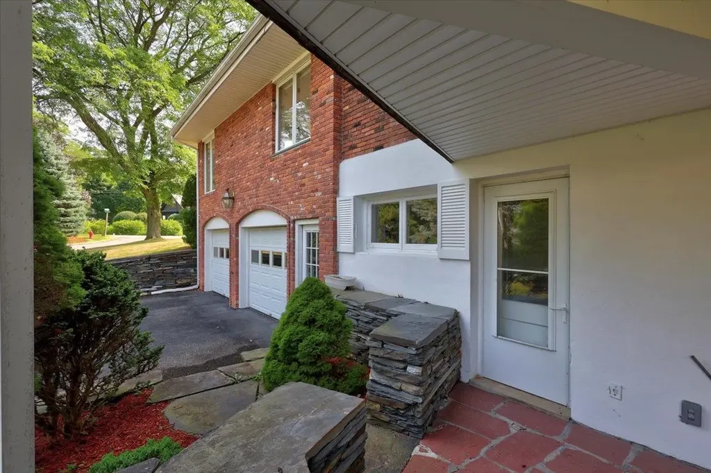 73 South Street Burlington VT 05401