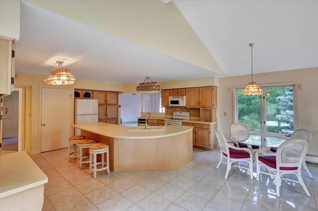 73 South Street Burlington VT 05401