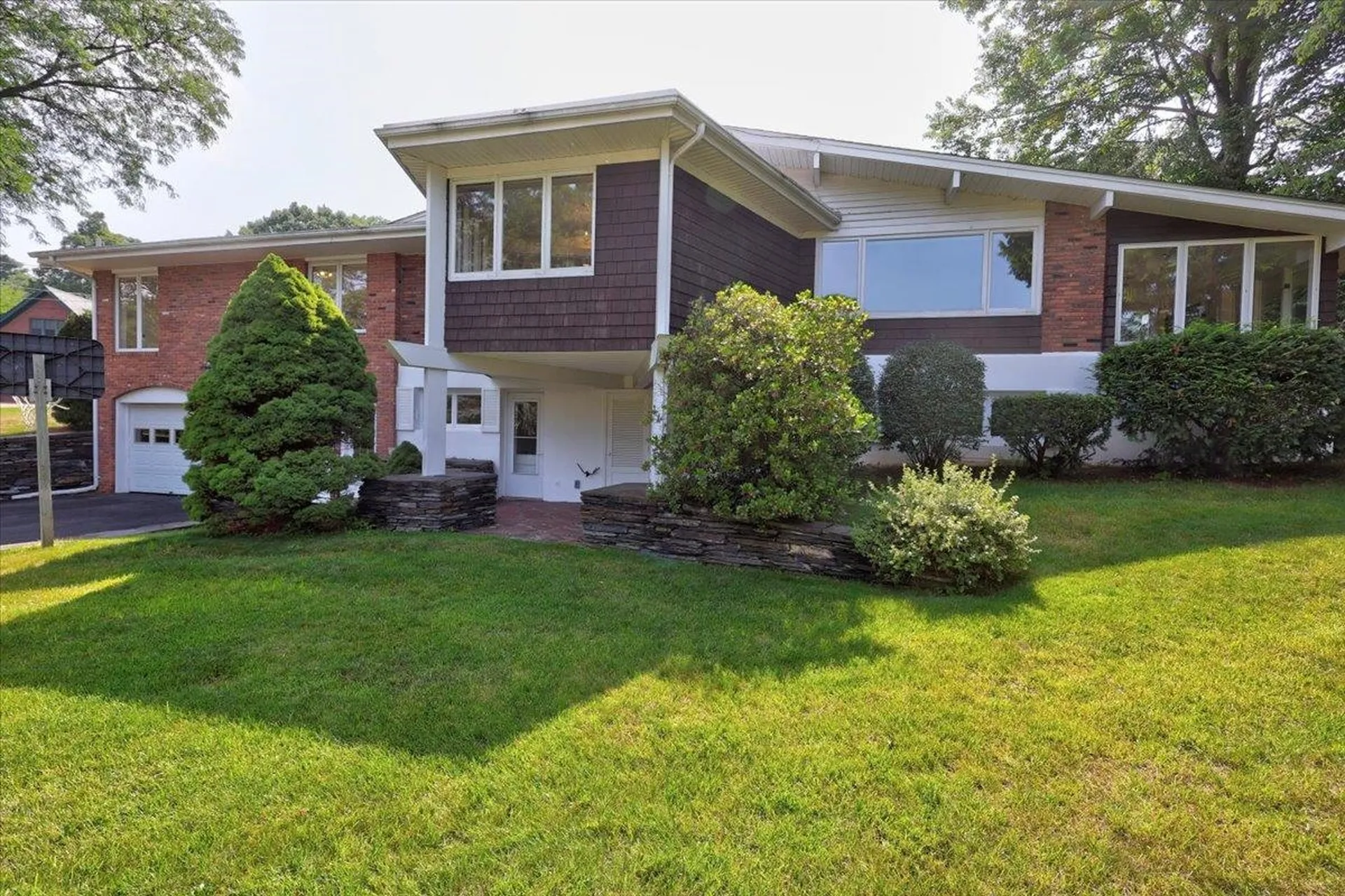 73 South Street Burlington VT 05401