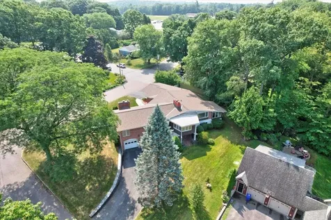 73 South Street Burlington VT 05401