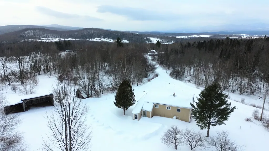 374 Browns Hill Road Newport Town VT 05857