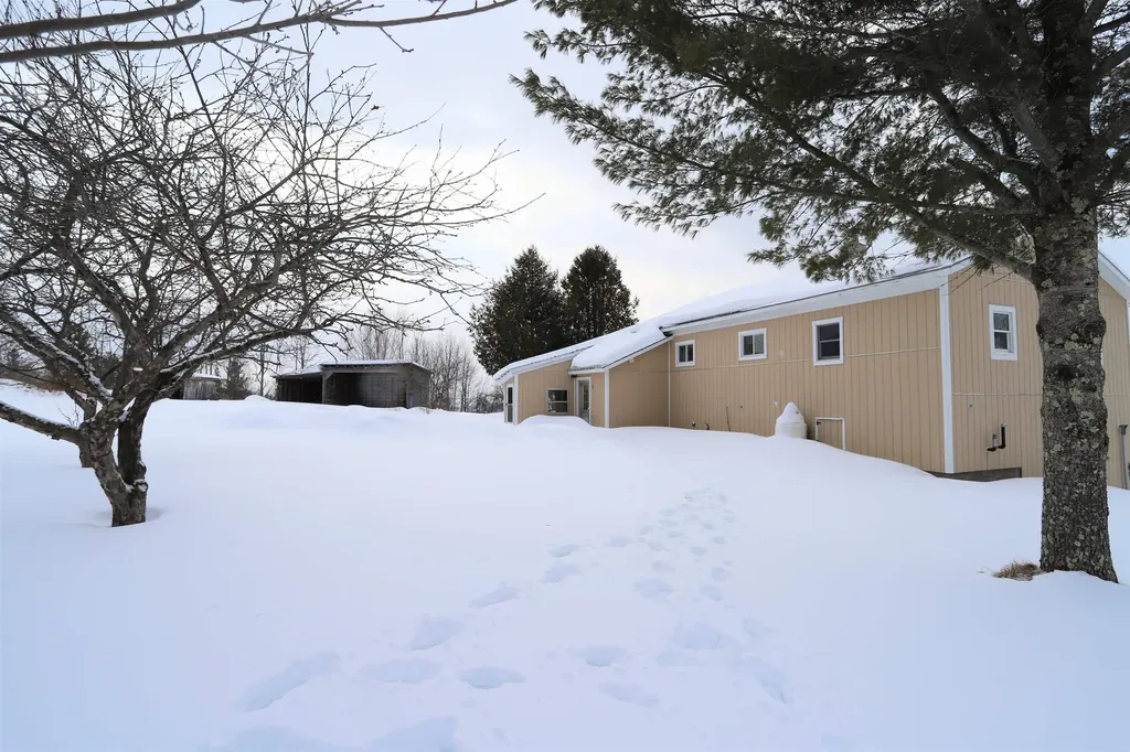 374 Browns Hill Road Newport Town VT 05857