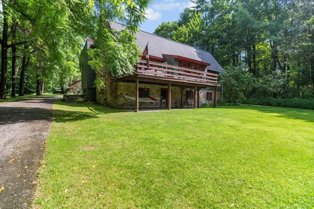 199 North Road Shaftsbury VT 05262