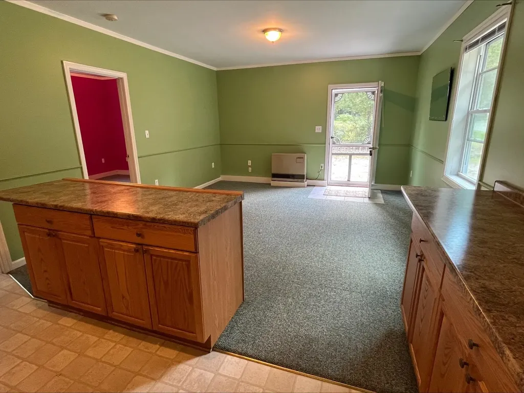 86 I Street Conway NH 03818