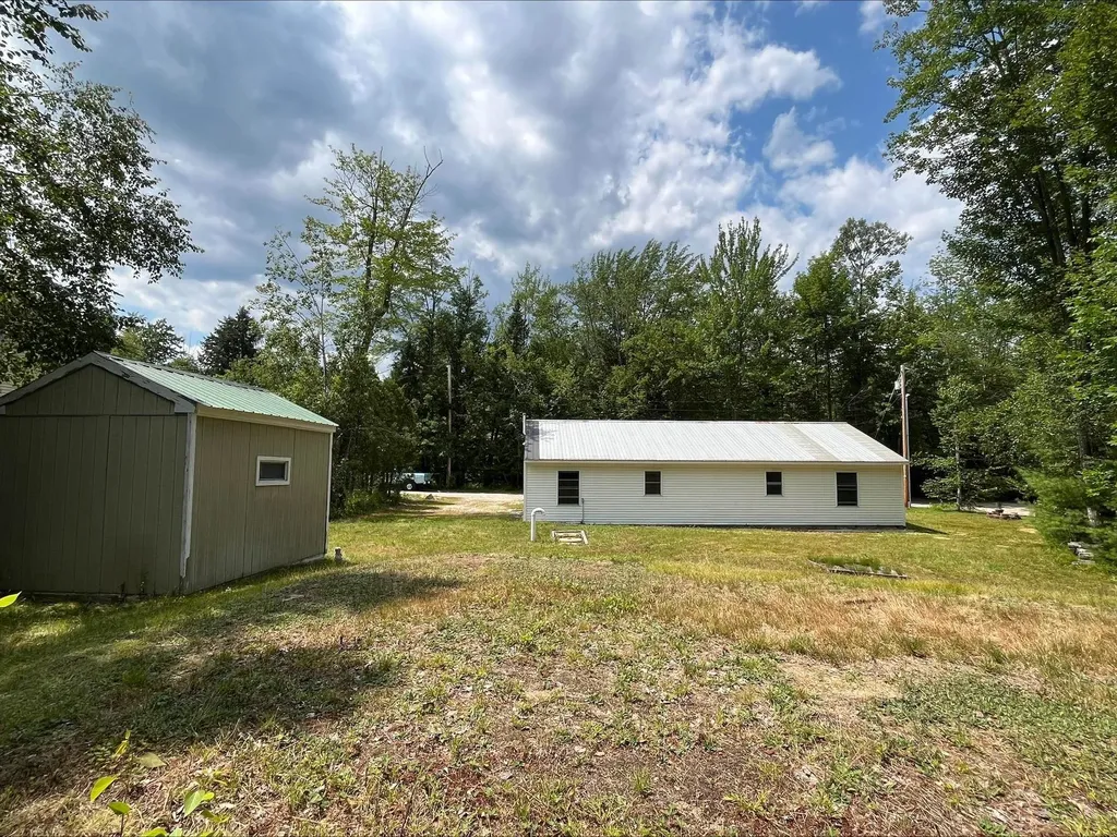 86 I Street Conway NH 03818