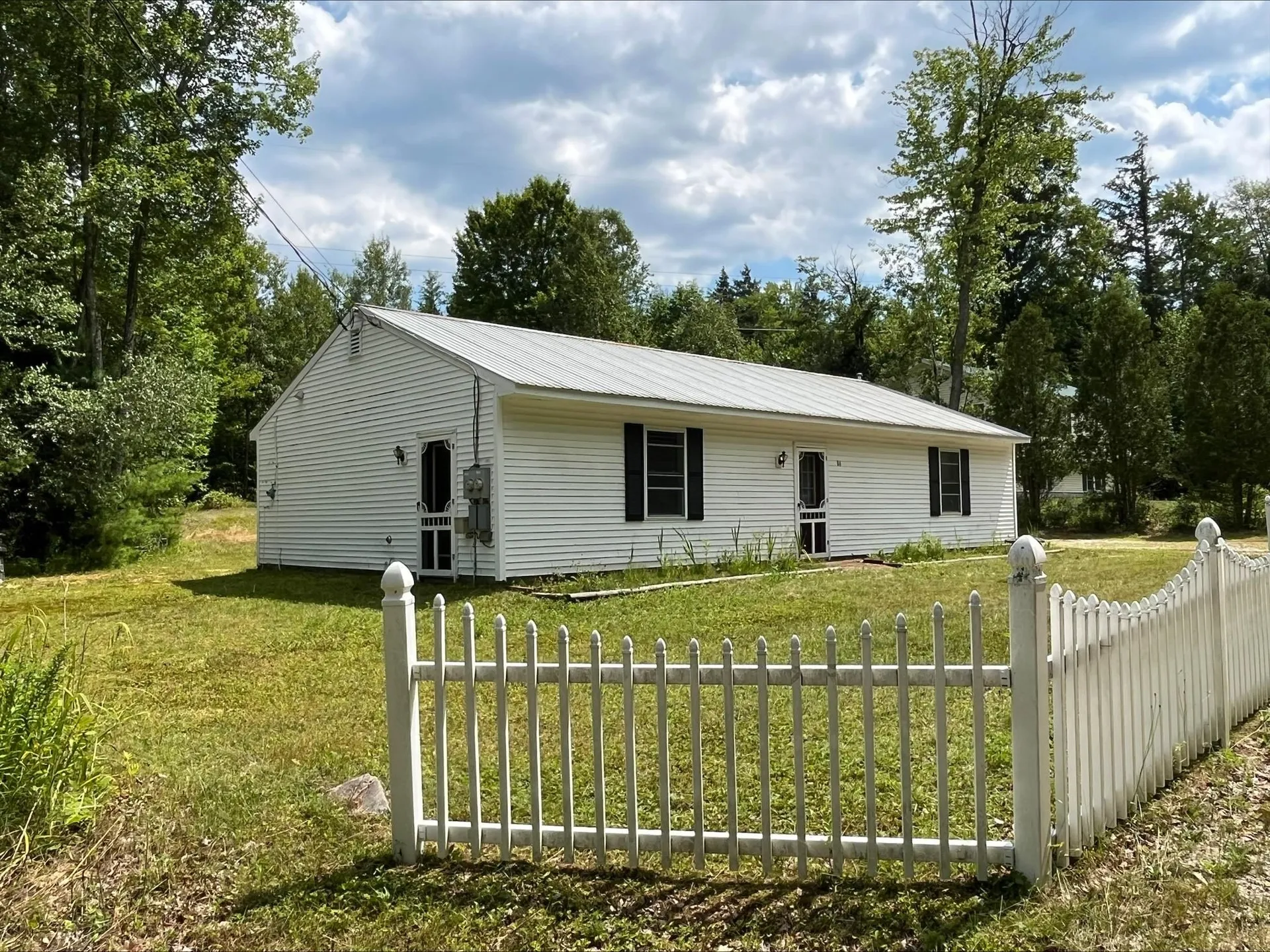 86 I Street Conway NH 03818