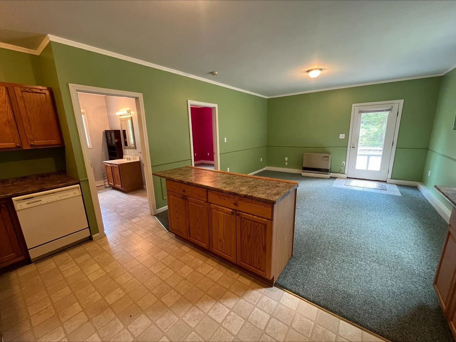 86 I Street Conway NH 03818